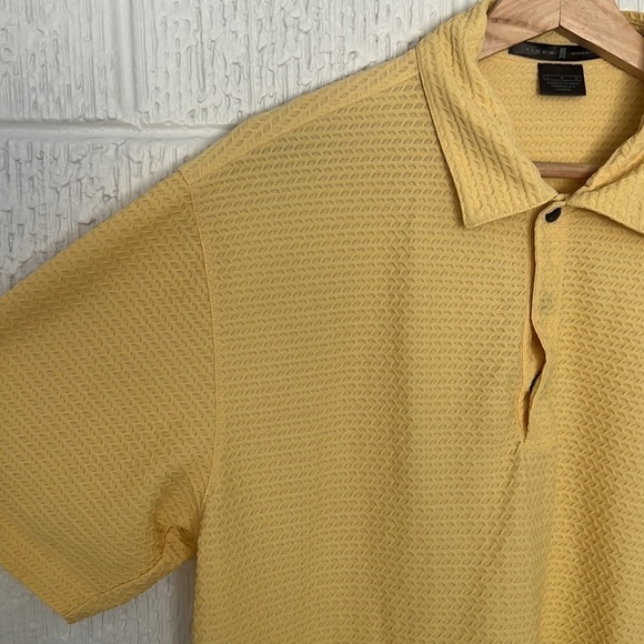 Nike Tiger Woods Collection Men’s Polo Textured Design - Size Large - Picture 5 of 10